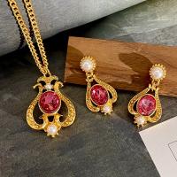 Crystal Jewelry Sets, Zinc Alloy, with Crystal & Plastic Pearl, with 2.76inch extender chain, gold color plated, fashion jewelry & for woman, golden, 34mm Approx 17.72 Inch 