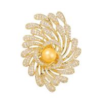 South Sea Shell Brooch, Brass, with Shell Pearl, Vacuum Ion Plating, fashion jewelry & micro pave cubic zirconia, golden 