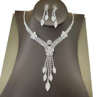 diamantes de imitación Conjunto de joya, pendiente & collar, con metal, con 15cm extender cadena, chapado en color de plata, para mujer, 2cm,15.4cm,0.9x4.3cm, longitud:30 cm, Vendido por Set