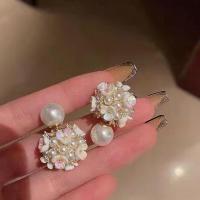 Boucle d'oreille de perles d'eau douce , perle d'eau douce cultivée, avec Shell Pearl, bijoux de mode & pour femme, blanc, 7-8mm, Vendu par paire