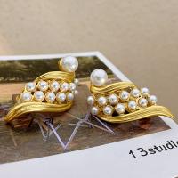 metal Pendiente Clip, con Perlas plásticas, chapado en oro real, Joyería & para mujer, dorado, 40mm, Vendido por Par