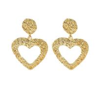 Boucle d'oreille goutte Zinc Alloy, alliage de zinc, coeur, Placage de couleur d'or, bijoux de mode & pour femme & creux Vendu par paire