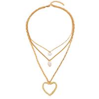 Collier de mode Multi couche, alliage de zinc, avec perle de plastique, coeur, Placage de couleur d'or, trois couches & bijoux de mode & pour femme, 40cm Environ 64 cm, Vendu par PC