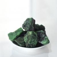 Rubí en Zoisita Espécimen de Minerales, Pepitas, diverso tamaño para la opción, verde, Vendido por UD