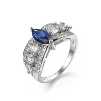 Кубическое цирконовое латунное кольцо, Латунь, с кубический цирконий, покрытый платиной, ювелирные изделия моды & разный размер для выбора & Женский & граненый, королевский голубой, продается PC