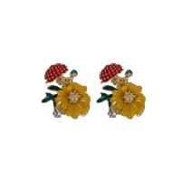 Cubic Zirconia Micro Pave Brass Earring, fashion jewelry & micro pave cubic zirconia & for woman, yellow [