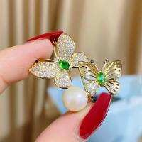 Plastic Pearl Brooch, Zinc Alloy, with Plastic Pearl, Butterfly, fashion jewelry & for woman & with rhinestone 