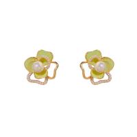 Brass Stud Earring, with Plastic Pearl, Flower, real gold plated, fashion jewelry & for woman & enamel [