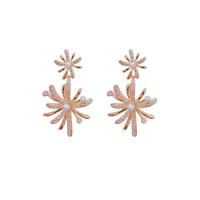 Cubic Zirconia Micro Pave Brass Earring, Copper Alloy, with Plastic Pearl, Flower, gold color plated, fashion jewelry & micro pave cubic zirconia & for woman 