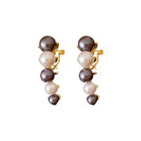 Plastic Stud Earring, Brass, with Plastic Pearl, fashion jewelry & for woman 