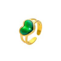 Gemstone Stainless Steel Finger Ring, 304 Stainless Steel, with Emerald, Heart, plated, fashion jewelry & for woman, golden 