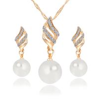 Rhinestone Zinc Alloy Jewelry Set, Stud Earring & necklace, with Plastic Pearl, plated, 2 pieces & fashion jewelry & for woman & with rhinestone Approx 40 cm 