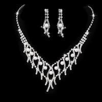 Jewelry Gift Sets, Rhinestone, with brass claw chain & Plastic Pearl, silver color plated, 2 pieces & fashion jewelry & for woman, clear, 40mm Approx 43 cm 