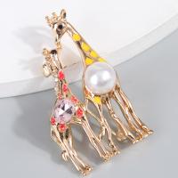 Zinc Alloy Jewelry Brooch, with Plastic Pearl, Giraffe, gold color plated, fashion jewelry & for man & enamel & with rhinestone, mixed colors [