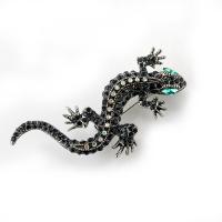 Rhinestone Zinc Alloy Brooch, Gecko, silver color plated, fashion jewelry & for woman & with rhinestone, two different colored 