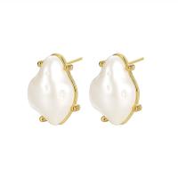 Brass Stud Earring, with Plastic Pearl, fashion jewelry & for woman [