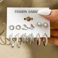 Pendiente de aleación de cinc con perlas plásticas, aleación de zinc, con Perlas plásticas, 6 piezas & Joyería & diferentes estilos para la opción & para mujer, Vendido por Set