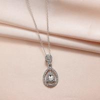 collier de Stras en alliage Zinc, alliage de zinc, bijoux de mode & avec strass Environ 50 cm, Vendu par PC