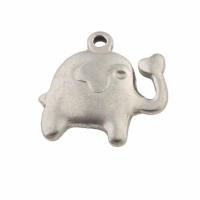 Stainless Steel Animal Pendants, 304 Stainless Steel, Elephant, fashion jewelry & Unisex, original color Approx 1.5mm [