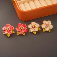 Brass Stud Earring, with Plastic Pearl, Flower, gold color plated, vintage & fashion jewelry & for woman & enamel [