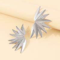 Zinc Alloy Stud Earring, Iron, Leaf, plated, fashion jewelry & for woman 