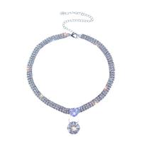 Harz Messing Halskette, mit Kunststoff Perlen, mit Verlängerungskettchen von 7CM, plattiert, verschiedene Stile für Wahl & für Frau & mit Strass, Silberfarbe, Länge:ca. 32 cm, verkauft von PC