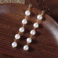 Boucles d'oreilles d'eau douce de Perle , perle d'eau douce cultivée, avec laiton, Rond, Plaqué d'or, bijoux de mode & pour femme, blanc, 6- Vendu par paire