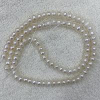 Naturel d'eau douce perles, perle d'eau douce cultivée, DIY, blanc, 4-5mm Environ 37 cm, Vendu par brin