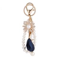 Rhinestone Zinc Alloy Key Chain, with Cloth & Plastic Pearl, Flower, gold color plated, for woman & with rhinestone 