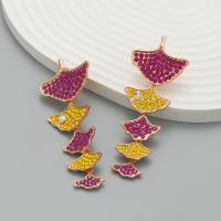 Zinc Alloy Rhinestone Drop Earring, with acrylic rhinestone, Leaf, fashion jewelry & for woman 