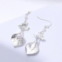 Plastic Pearl Zinc Alloy Earring, with Plastic Pearl, petals, silver color plated, fashion jewelry & for woman 