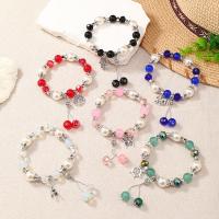 Fashion Zinc Alloy Bracelets, with Glass & Plastic Pearl, fashion jewelry & for woman, golden 