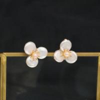 Freshwater Pearl Brass Earring, with Brass, petals, 18K gold plated, fashion jewelry & for woman, white 