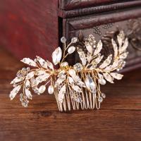 Decorative Hair Combs, Zinc Alloy, with Plastic Pearl, gold color plated, fashion jewelry & for woman & with rhinestone, golden 