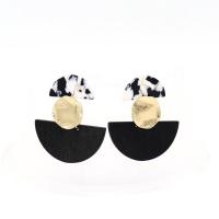 Wood Earring, Zinc Alloy, with Wood, fashion jewelry & for woman 