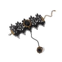Nuptiale d'anneau de bracelet, alliage de zinc, avec lacet, avec 3.1inch chaînes de rallonge, Plaqué de couleur d'or antique, Vintage & pour femme & avec strass  Environ 4.7 pouce, Vendu par PC