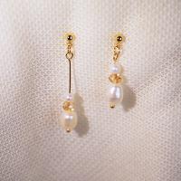 Aretes de agua dulce perla latón, Perlas cultivadas de agua dulce, con Cristal & metal, Joyería & para mujer, dorado, 3.7cm,2.7cm, Vendido por Par