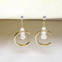 Freshwater Pearl Brass Earring, with Brass, fashion jewelry & for woman & with rhinestone, golden, 35mm 