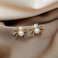 Zinc Alloy Stud Earring, with Plastic Pearl, Spider, gold color plated, Halloween Design & for woman, white, 20mm 
