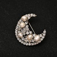 Freshwater Pearl Brooch, with Zinc Alloy, Moon, silver color plated, fashion jewelry & for woman & with rhinestone, mixed colors 