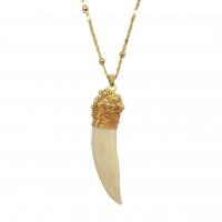 Ожерелье ручной латунные, Латунь, с Зубы естественный дикого кабана, с 2 Inch наполнитель цепи, плакирован золотом, ювелирные изделия моды & Женский, 18-21x55-65mm, длина:Приблизительно 18 дюймовый, продается PC