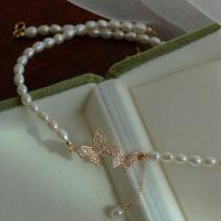 Collier de chaîne en laiton de perles d'eau douce, perle d'eau douce cultivée, avec perle de verre & laiton, avec 8cm chaînes de rallonge, Plaqué d'or, bijoux de mode & pour femme, blanc Environ 35 cm, Vendu par PC