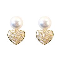 Cubic Zirconia Micro Pave Brass Earring, with Plastic Pearl, Heart, 18K gold plated, fashion jewelry & micro pave cubic zirconia & for woman, golden 