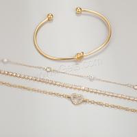 Zinc bracelets en strass en alliage , alliage de zinc, avec perle de plastique, 4 pièces & bijoux de mode & pour femme & avec strass, Or, Vendu par fixé