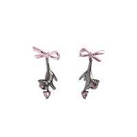 Zinc Alloy Rhinestone Drop Earring, with Glass Rhinestone, Bowknot, silver color plated, fashion jewelry & for woman 
