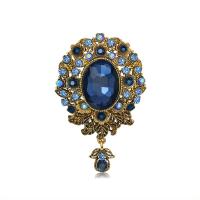 Crystal Brooch, Zinc Alloy, with Crystal & Rhinestone, gold color plated, vintage & fashion jewelry & for woman 