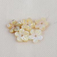 Perles de coquillage jaune naturel, coquille jaune, fleur, DIY, Jaune Vendu par PC