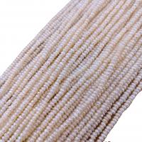 Naturales agua dulce perlas sueltas, Perlas cultivadas de agua dulce, Redondo aplanado, Bricolaje, Blanco, Length about 2-2.5mm, longitud:aproximado 38 cm, Vendido por Sarta