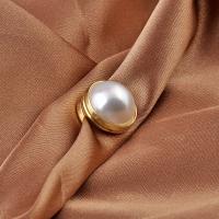 Kunststoff-Perlen-Brosche, Messing, mit Kunststoff Perlen, mit Magnet & für Frau, weiß, 16mm, verkauft von PC