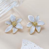 Enamel Zinc Alloy Stud Earring, Flower, fashion jewelry & for woman, white 